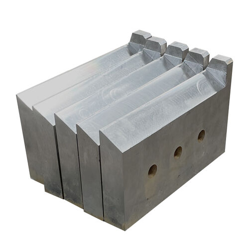 กรณี บริษัท ล่าสุดเกี่ยวกับ Fly Shear Blade for Steel Processing in Italy: Case Study for Continuous Cutting Lines