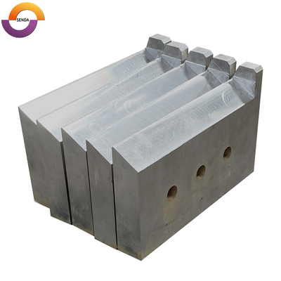 ความต้านทานการสึกหรอสูง Flying Shear Blade HRC54 การตัดสำหรับเครื่องจักร Hot Metal